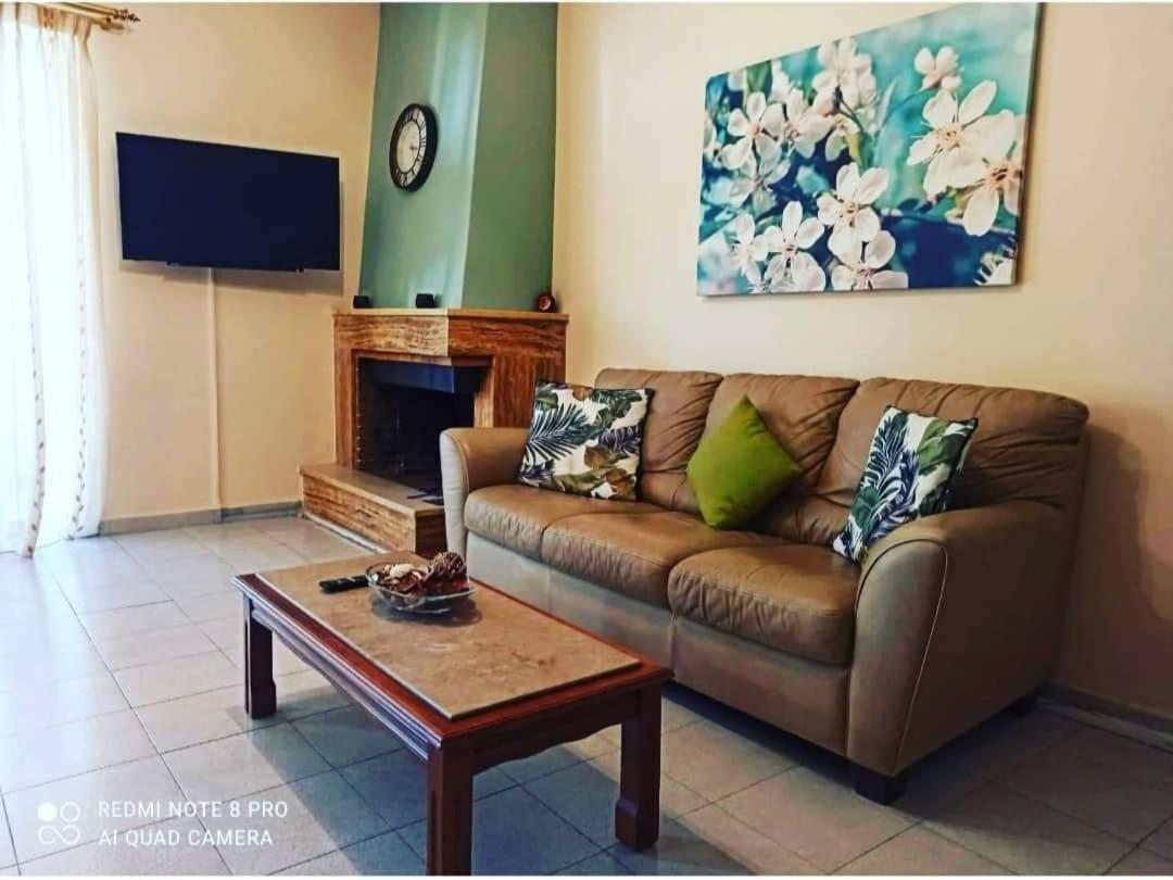 Apartament Ομορφο Διαμέρισμα Κοντά Στο Σταθμό Δουκίσσης Πλακεντίας Ateny Zewnętrze zdjęcie